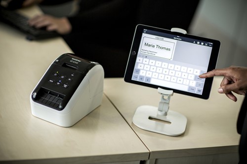 Labelprinter Brother DK QL-810Wc desktop 62mm wit-3