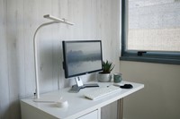 Bureaulamp Unilux Strata base led wit-4