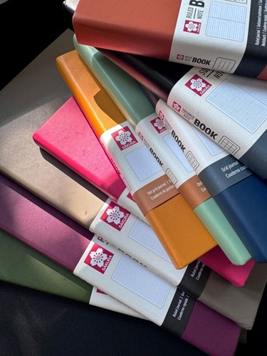 Notitieboek Sakura pocket 90x140mm lijn hard cover zwart-1