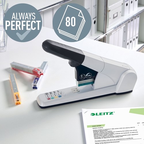 Nietmachine Leitz Heavy Duty 80 vel zilver-14