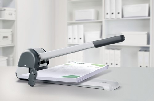 Perforator Leitz Heavy Duty Super 5182 250 vel zilver-3
